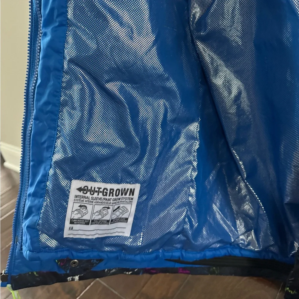 Boys Columbia Ski Jacket - Picture 5 of 6